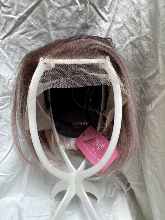 Chelsey Smith Wigs - Style Carlyn (Blusky Blonde) - Brand new! - Picture 2 of 5